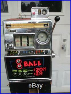 Vintage 1950's Old Aristocrat Nevada 8 Ball Slot Machine